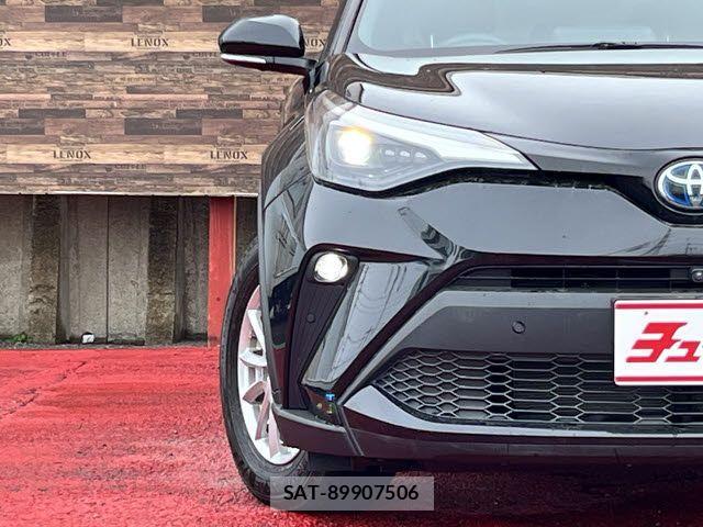 Toyota C-HR 2023-02 3371469-25