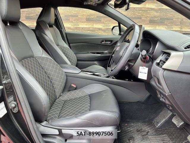 Toyota C-HR 2023-02 3371469-3