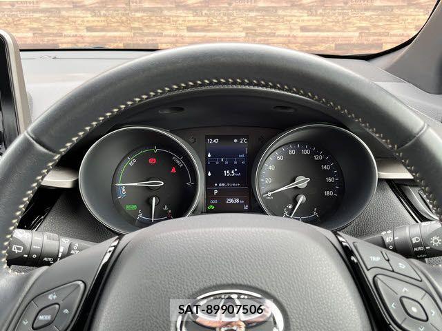 Toyota C-HR 2023-02 3371469-7