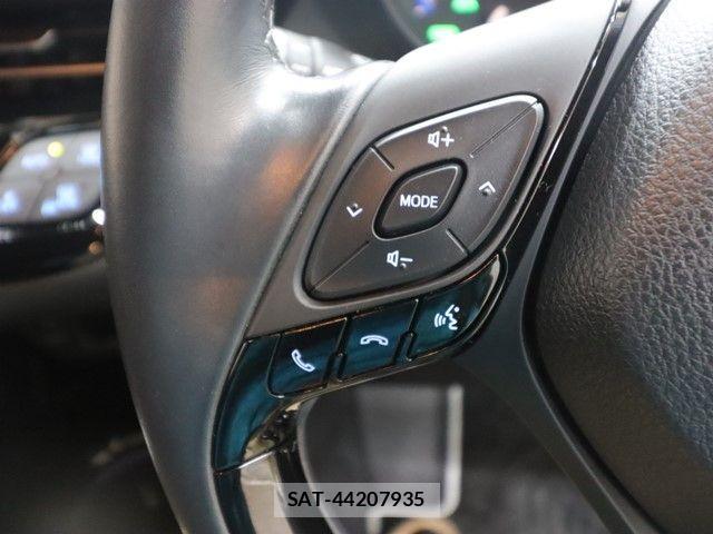 Toyota C-HR 2018-04 3766361-18