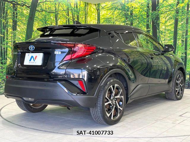 Toyota C-HR 2020-07 4391818-16