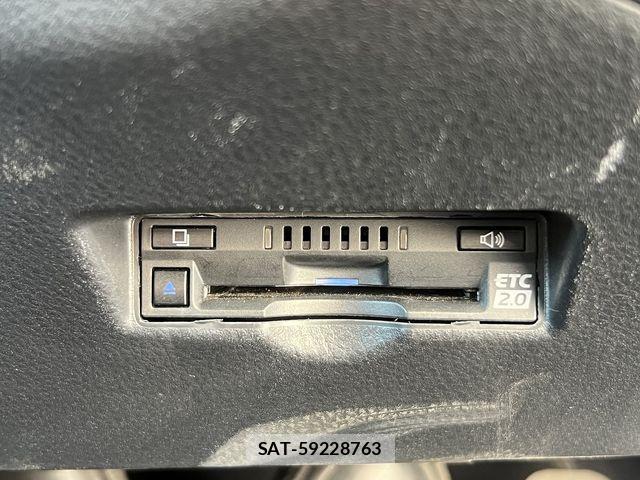 Toyota C-HR 2021-01 4391817-17