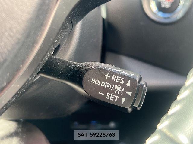 Toyota C-HR 2021-01 4391817-19