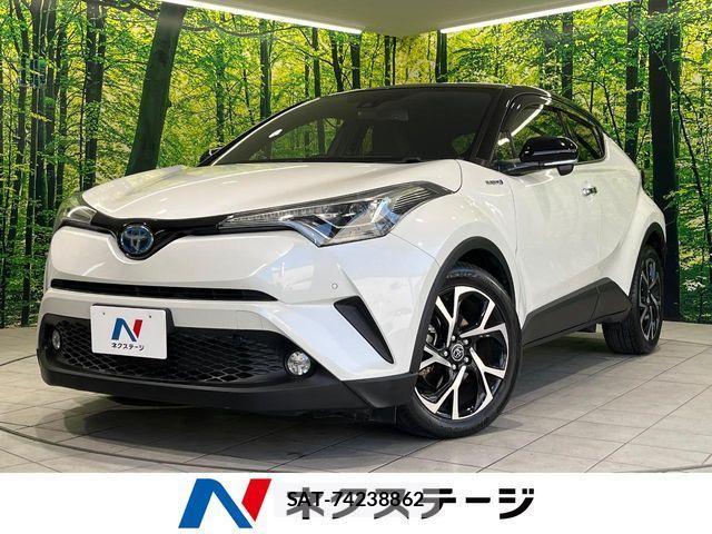 Toyota C-HR 2018-02 4588829-0