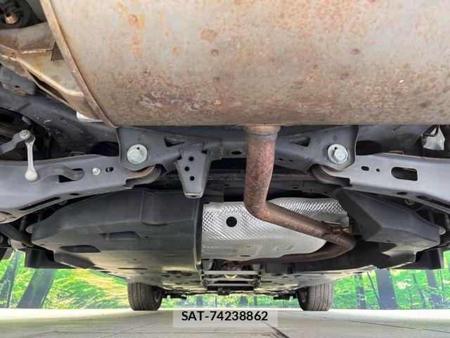 Toyota C-HR 2018-02 4588829-18