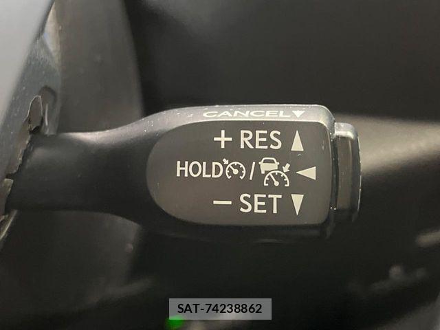 Toyota C-HR 2018-02 4588829-5