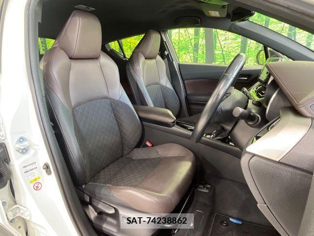 Toyota C-HR 2018-02 4588829-7