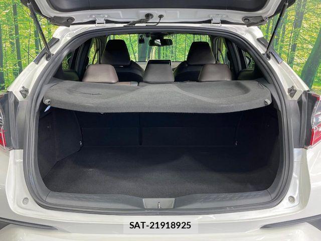 Toyota C-HR 2017-08 4638347-9