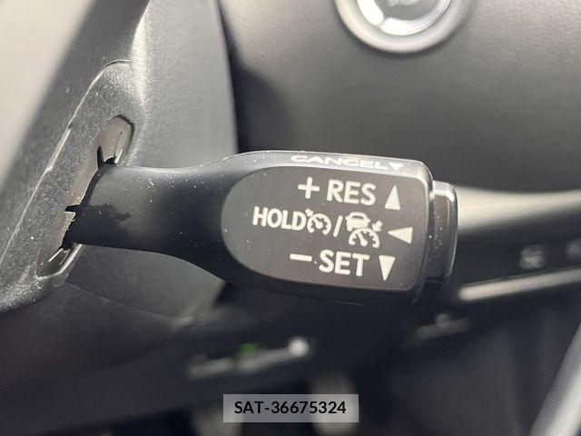 Toyota C-HR 2022-03 4751899-16