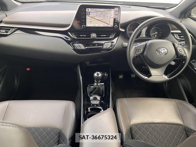 Toyota C-HR 2022-03 4751899-1
