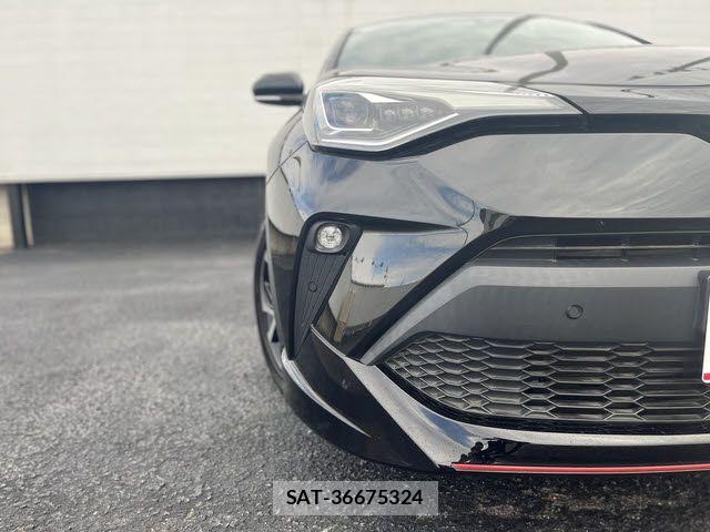 Toyota C-HR 2022-03 4751899-25