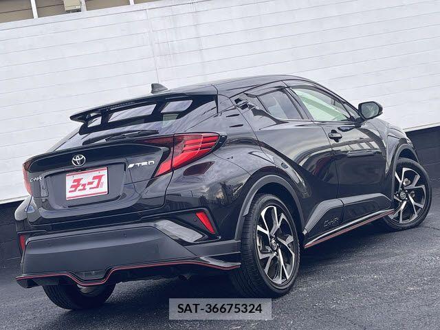 Toyota C-HR 2022-03 4751899-2