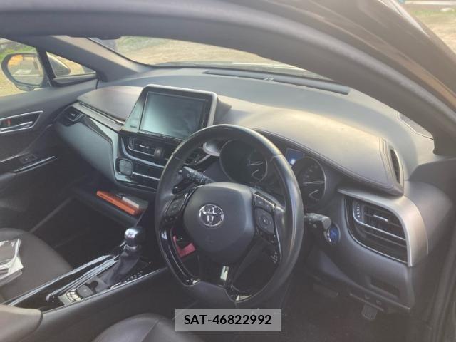 Toyota C-HR 2016-12 4934016-12