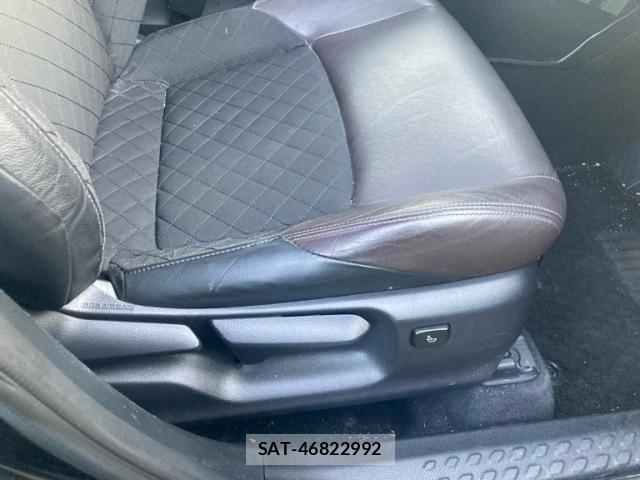 Toyota C-HR 2016-12 4934016-14