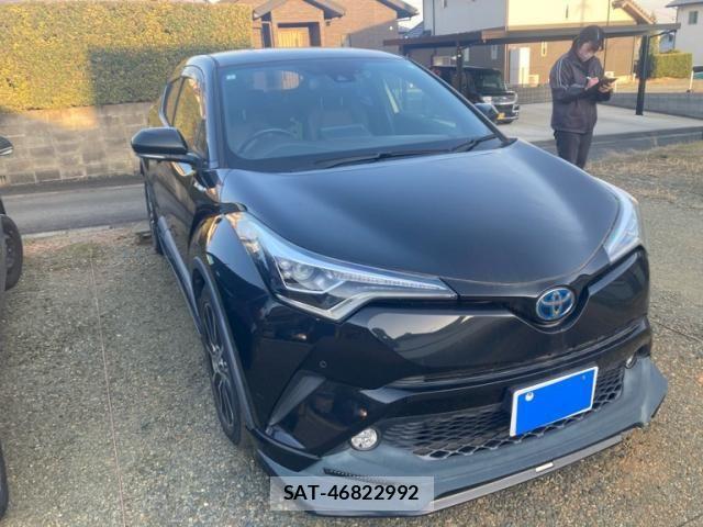 Toyota C-HR 2016-12 4934016-1