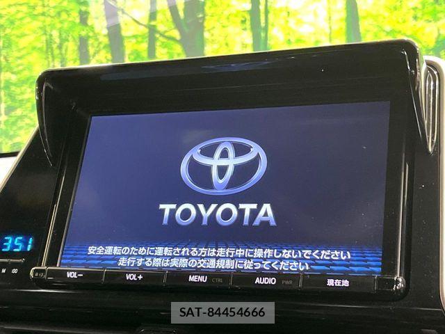 Toyota C-HR 2017-09 5861854-3