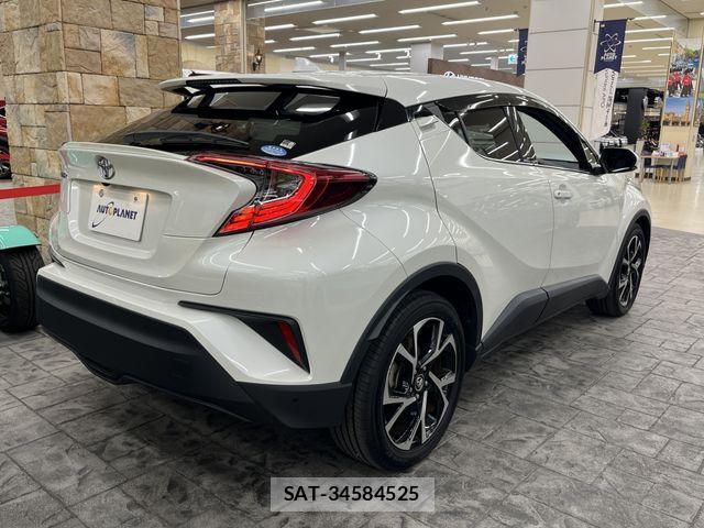 Toyota C-HR 2020-03 5861756-11