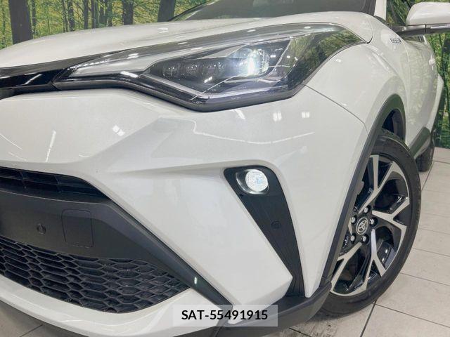 Toyota C-HR 2019-11 6009836-11