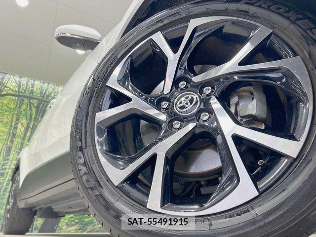Toyota C-HR 2019-11 6009836-12