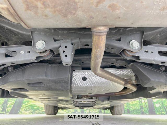 Toyota C-HR 2019-11 6009836-18