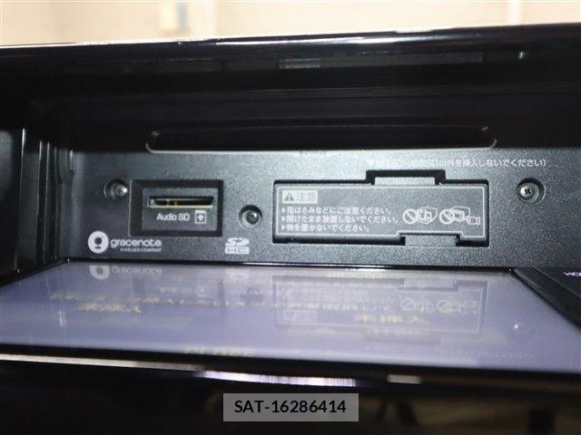 Toyota C-HR 2018-11 6212452-17