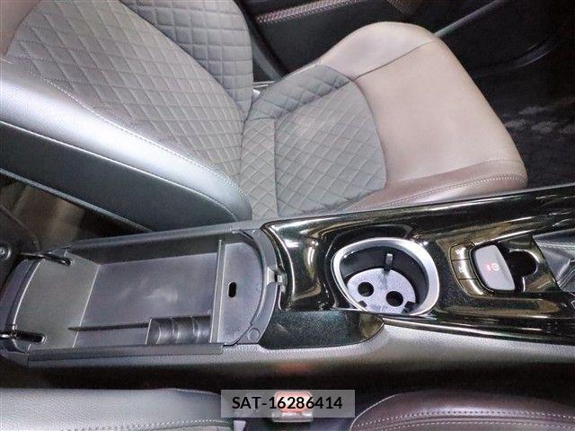 Toyota C-HR 2018-11 6212452-20