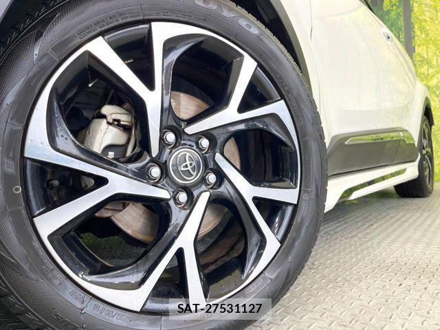 Toyota C-HR 2019-05 6212468-12