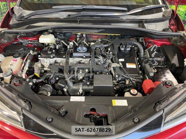 Toyota C-HR 2017-04 6212499-17