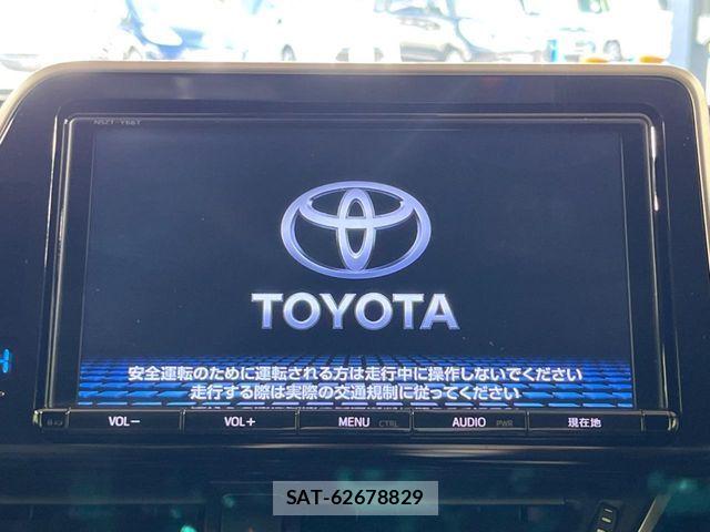 Toyota C-HR 2017-04 6212499-2