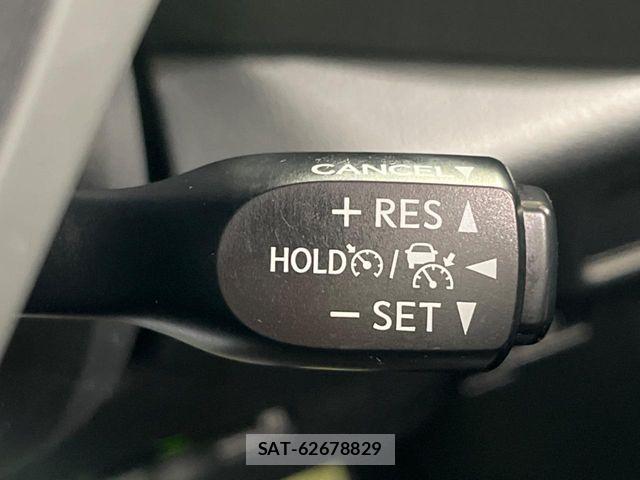 Toyota C-HR 2017-04 6212499-4
