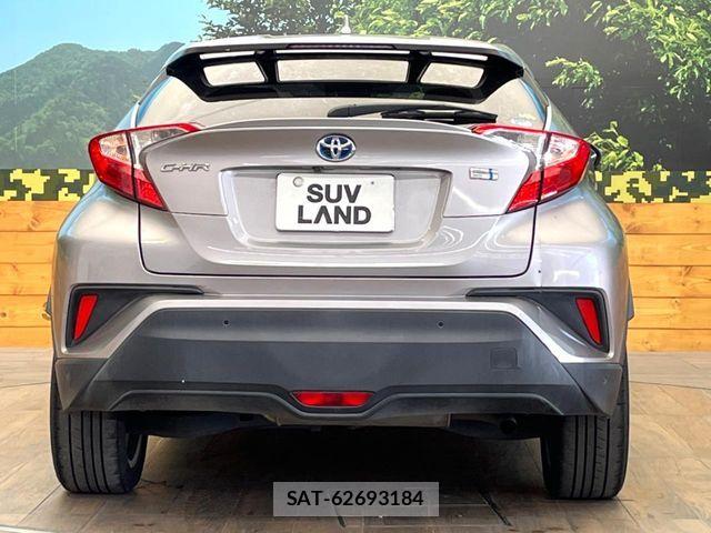 Toyota C-HR 2017-05 6242771-14