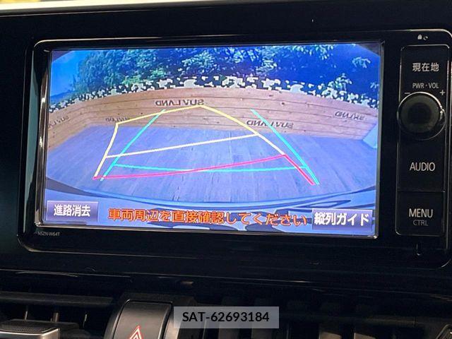 Toyota C-HR 2017-05 6242771-3