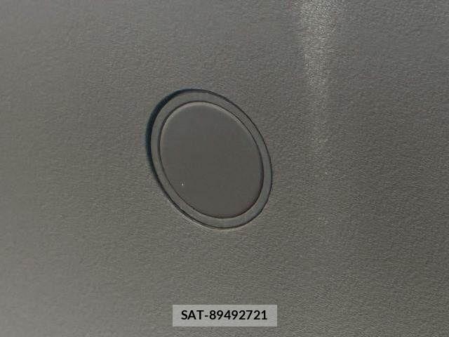 Toyota C-HR 2017-03 6275973-7