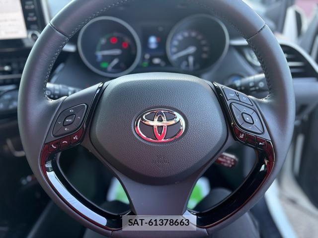 Toyota C-HR 2021-01 6544433-13