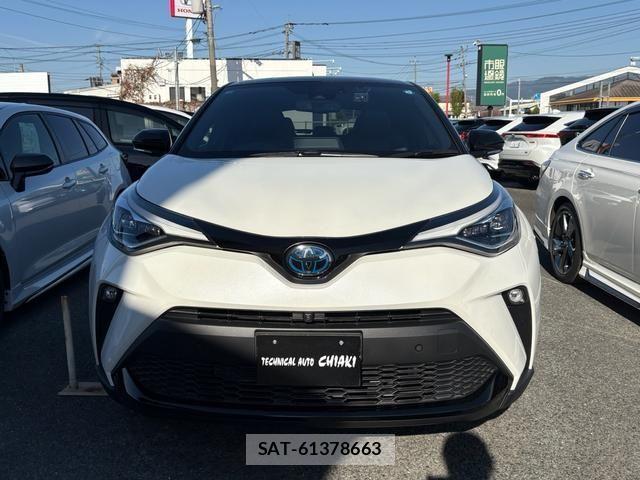 Toyota C-HR 2021-01 6544433-1