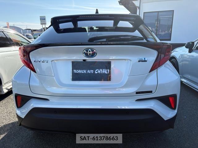 Toyota C-HR 2021-01 6544433-6