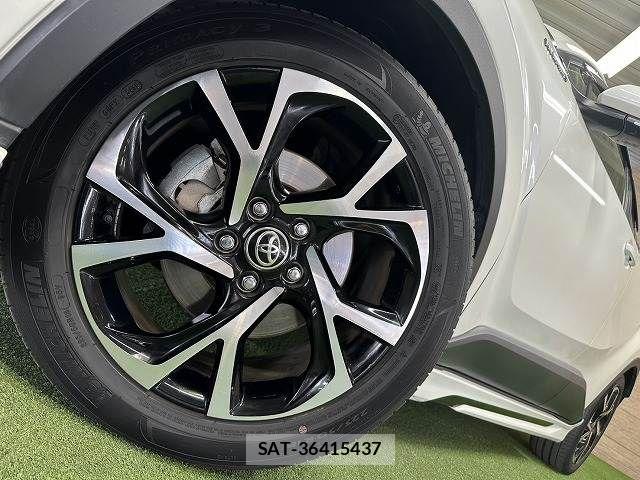 Toyota C-HR 2020-02 6544434-11