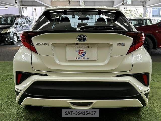 Toyota C-HR 2020-02 6544434-18