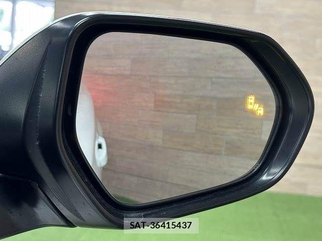 Toyota C-HR 2020-02 6544434-4