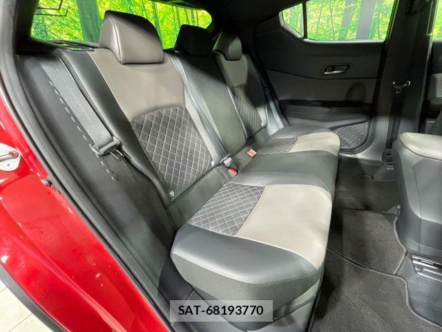Toyota C-HR 2020-04 6611023-8