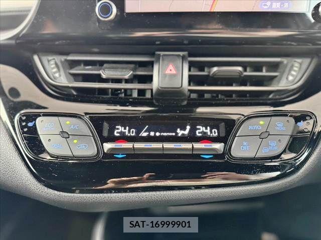 Toyota C-HR 2020-01 6611022-21