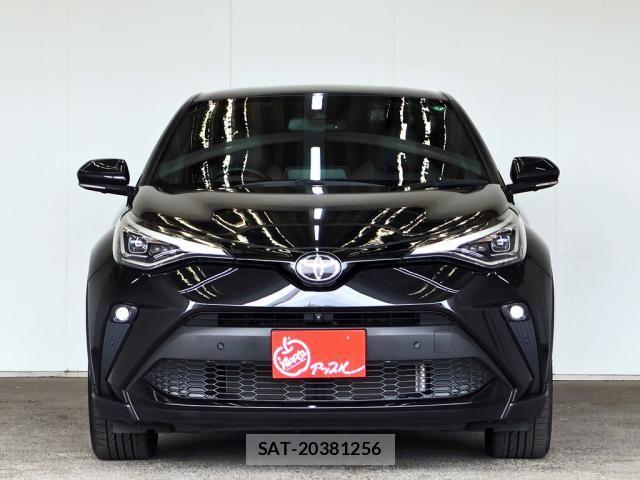 Toyota C-HR 2023-02 6641344-9