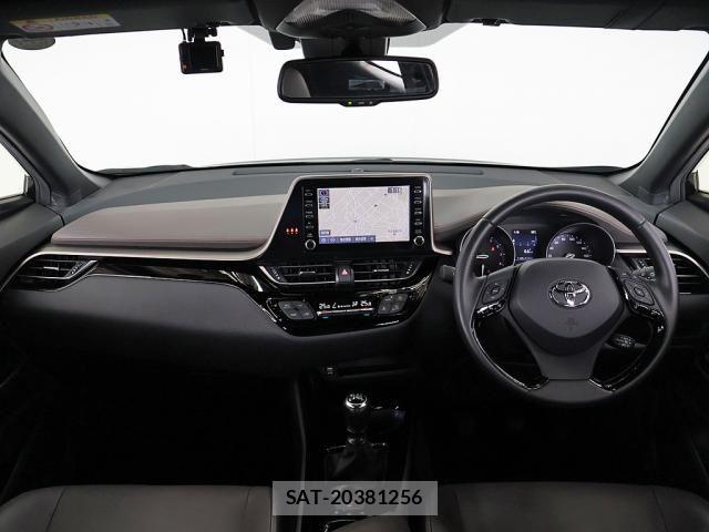 Toyota C-HR 2023-02 6641344-6