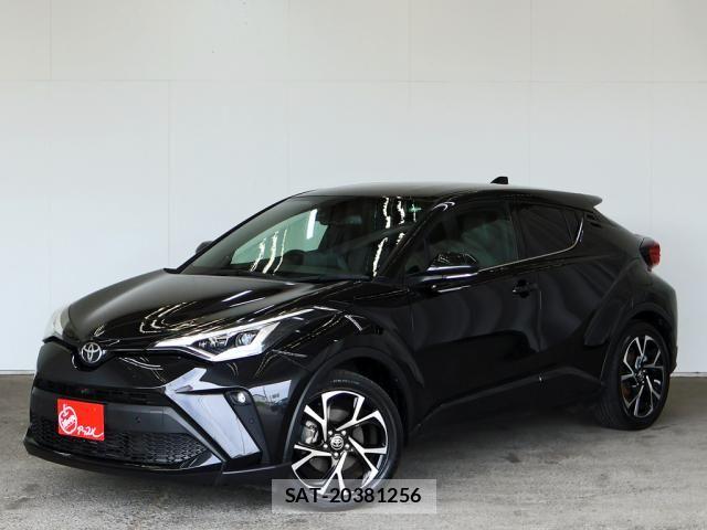 Toyota C-HR 2023-02 6641344-7