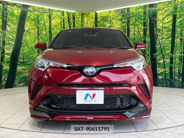 Toyota C-HR 2017-10 6670822-13