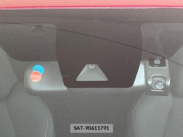 Toyota C-HR 2017-10 6670822-6