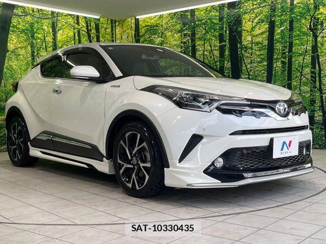 Toyota C-HR 2017-10 6670808-15