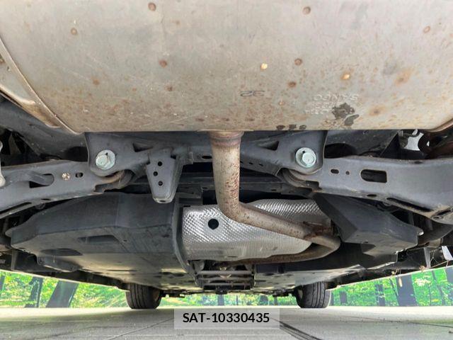 Toyota C-HR 2017-10 6670808-18