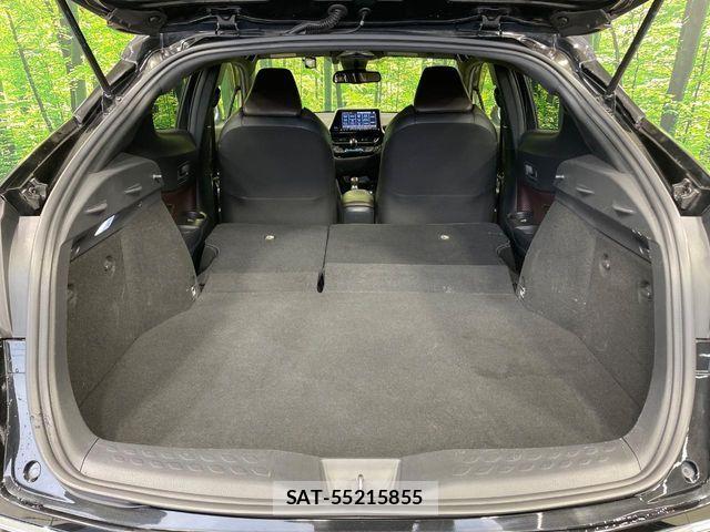 Toyota C-HR 2017-08 6670818-9