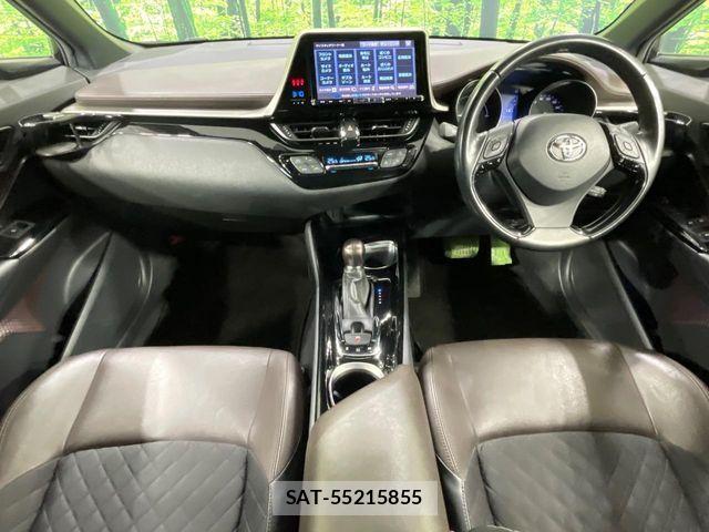 Toyota C-HR 2017-08 6670818-1